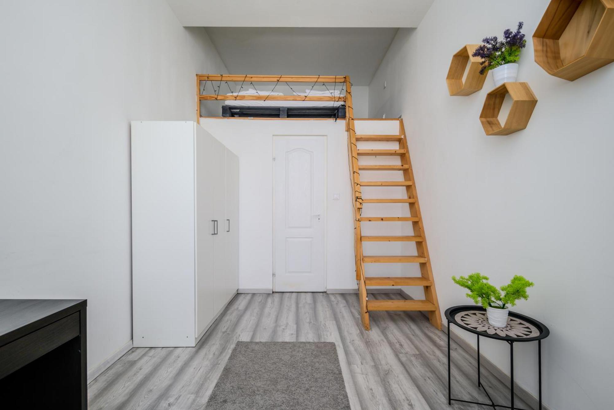 5 Bedrooms Keleti-Home 布达佩斯 外观 照片